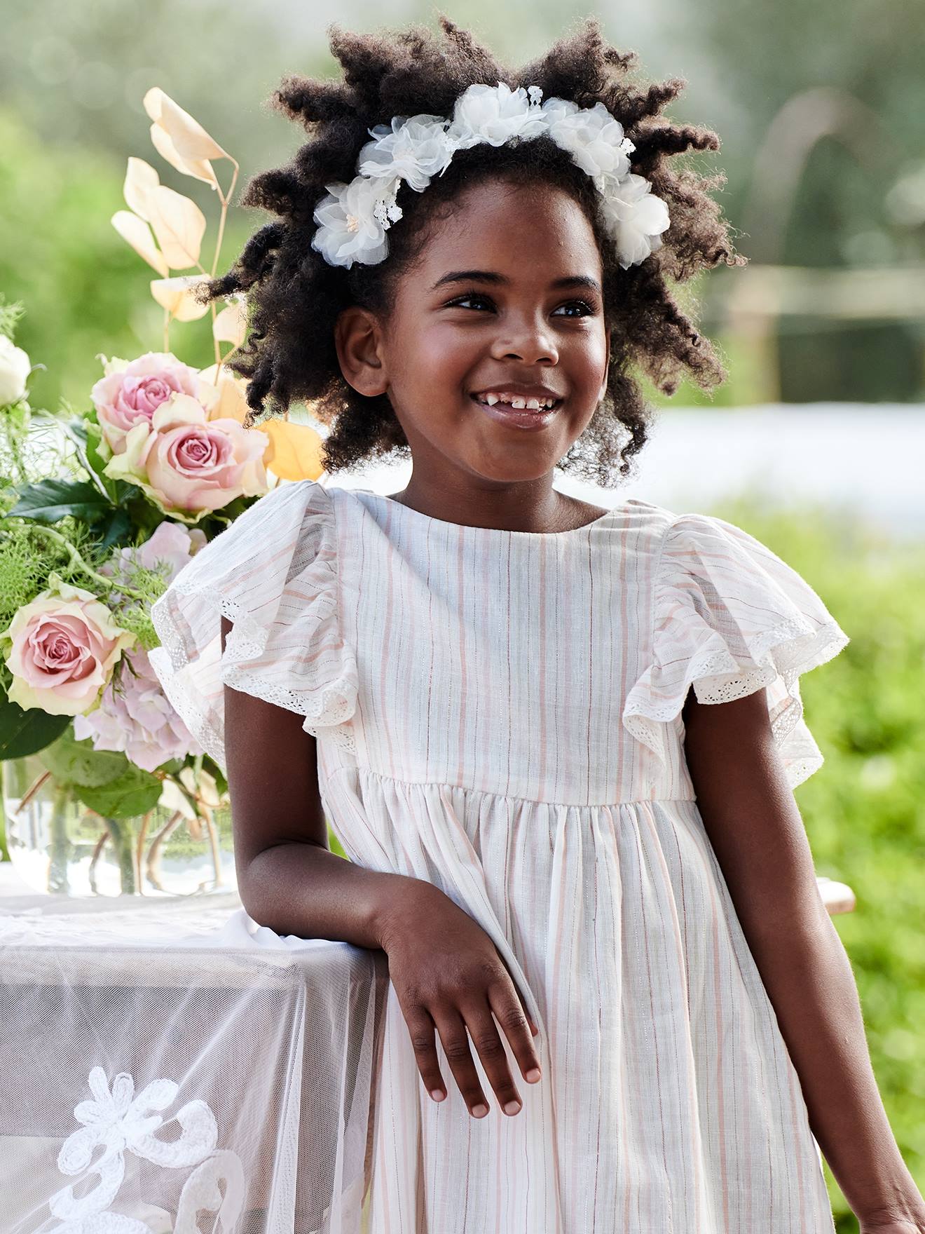 Vertbaudet Mädchen Festkleid mit Glanzstreifen - wollweiß