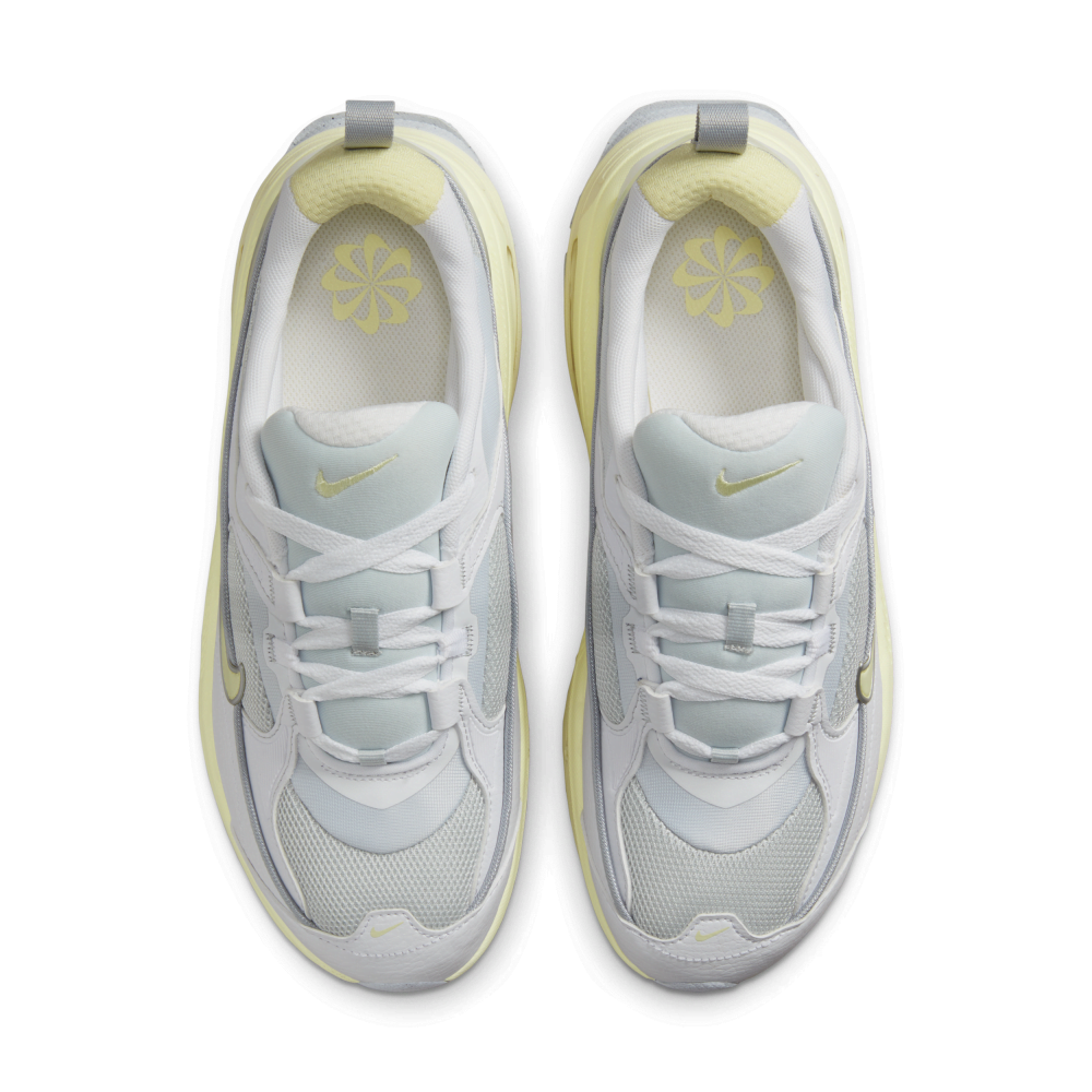 Nike Air Max Bliss Suede FD9861-100 / weiss