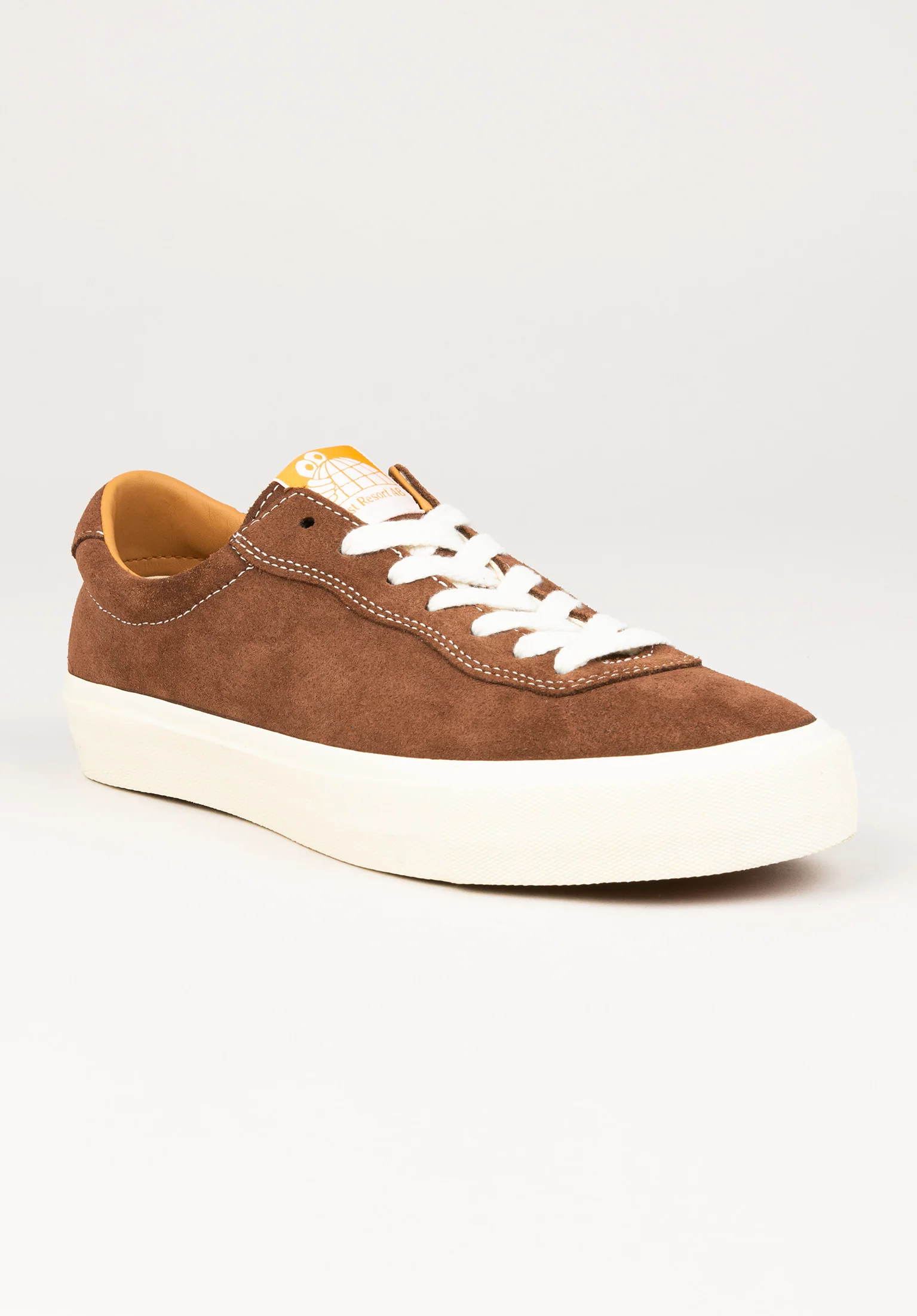 VM001 Suede Low