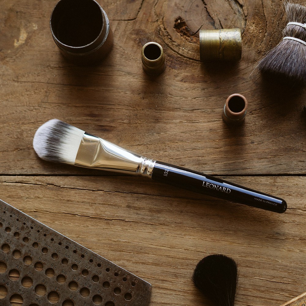 Leonard Brushes četkica za puder br. 102