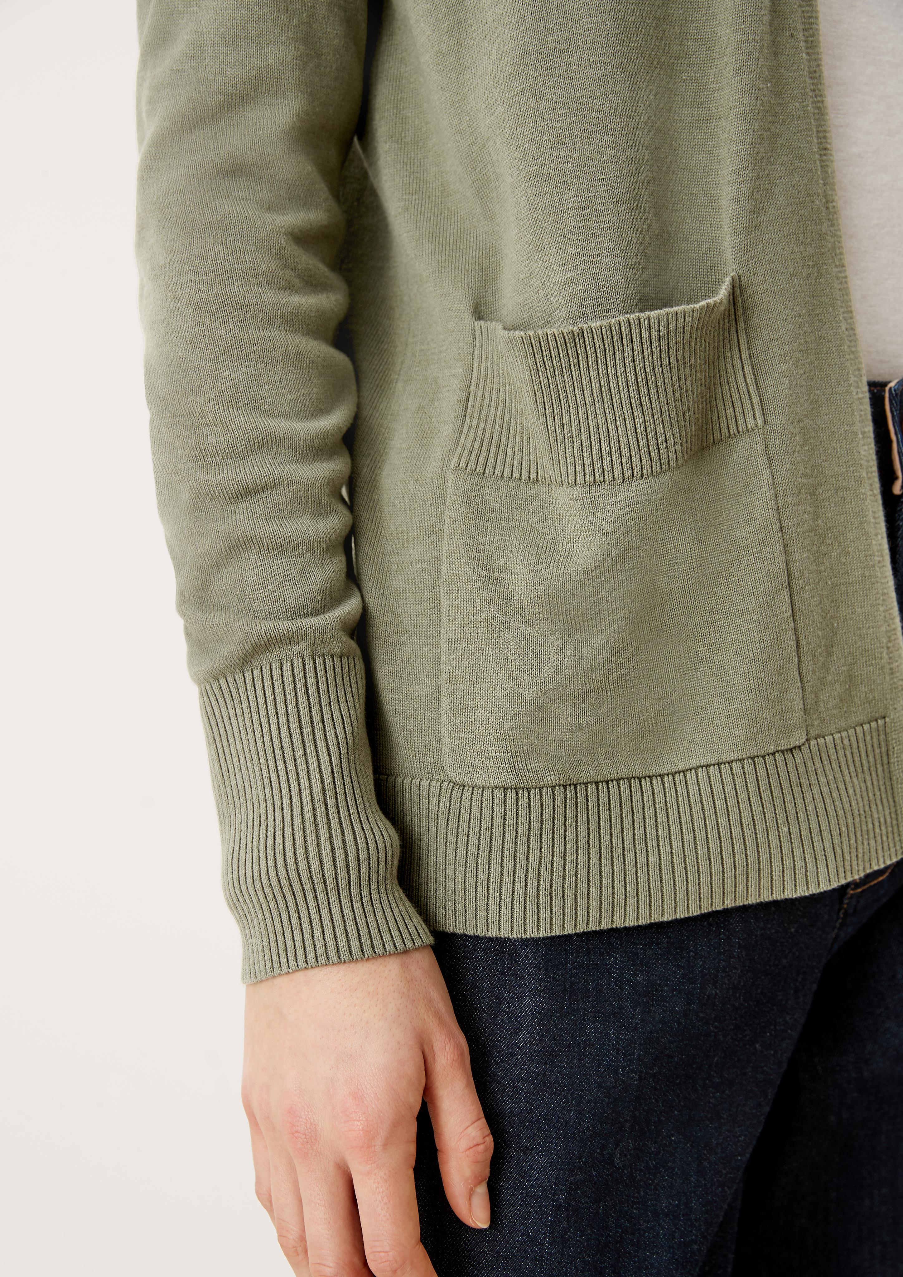 Strickjacke aus Viskosemix  2112223-7928