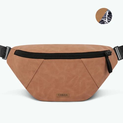 Large camel-colored Moscow fanny pack