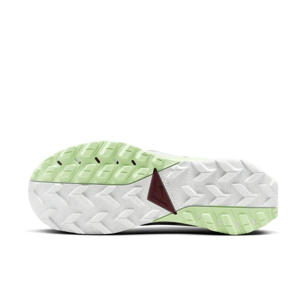Nike Wildhorse 8 DR2686-103 / weiss