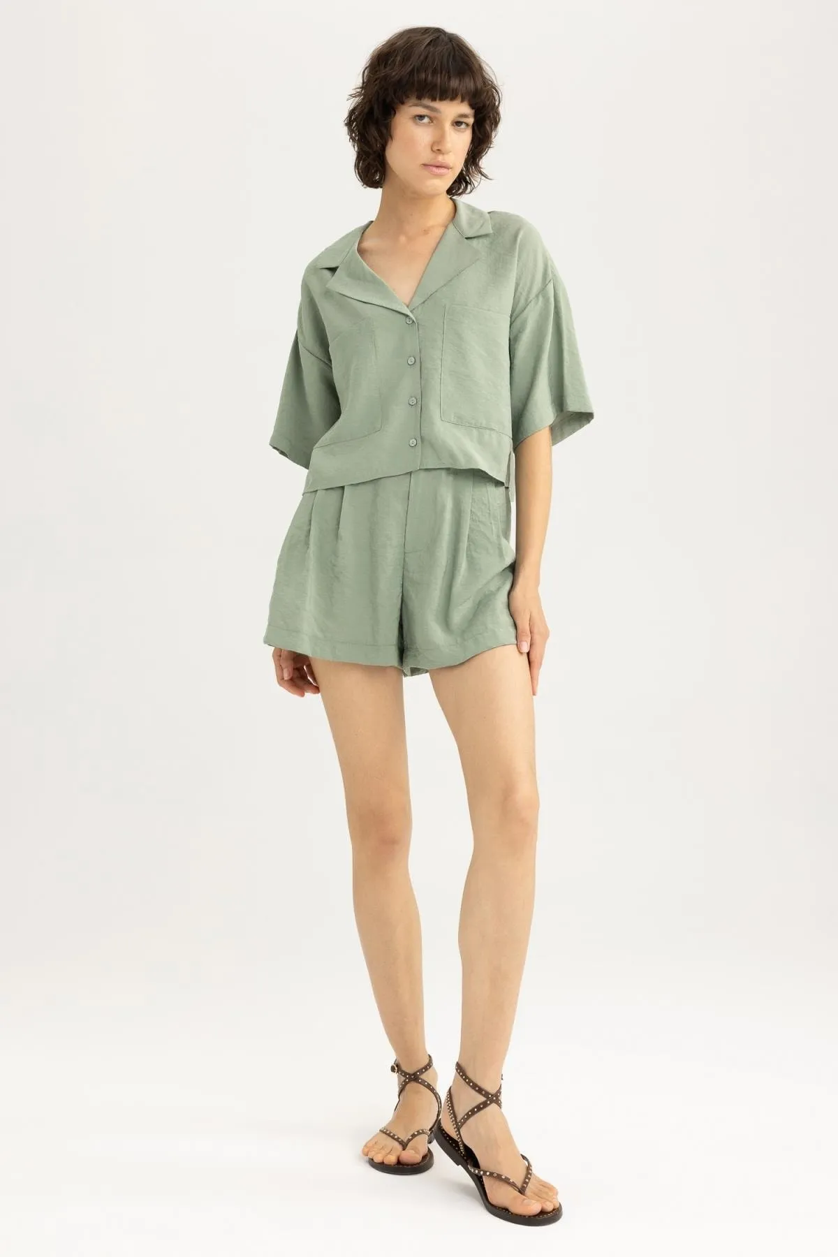 DeFacto  Regular Fit Modal-Shorts mit normaler Taille X4722az23sm