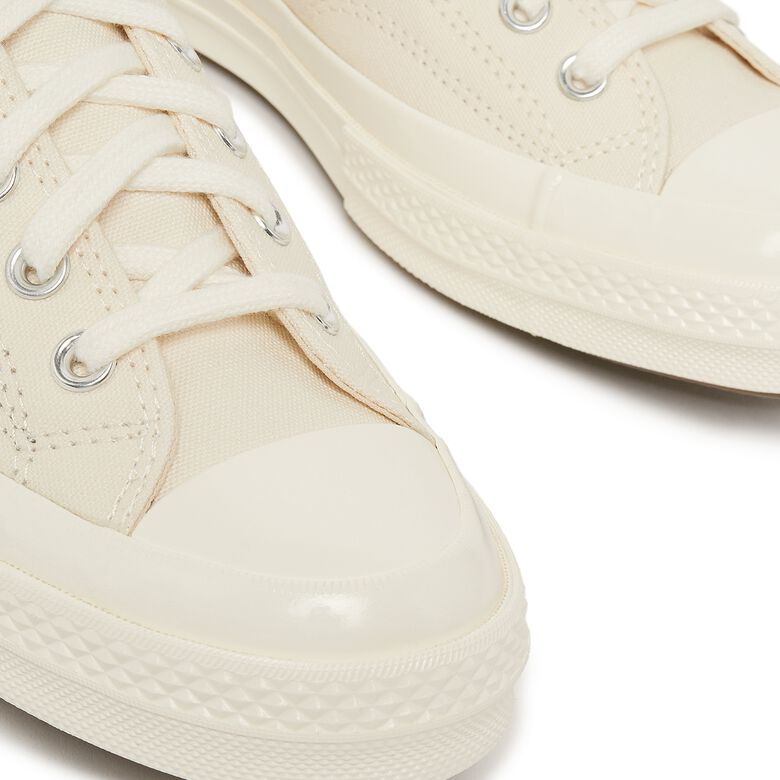 Comme des Garcons Play Multi Heart Chuck Taylor All Star '70 Low white