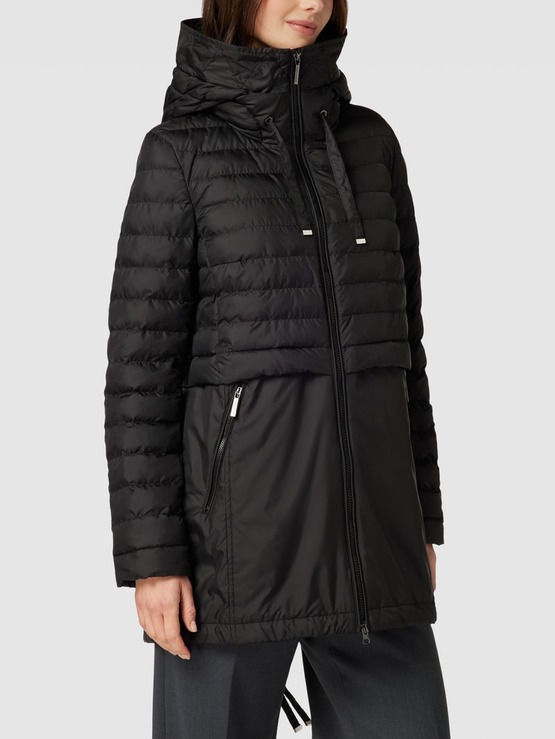 Jacke mit Reißverschlusstaschen in schwarz