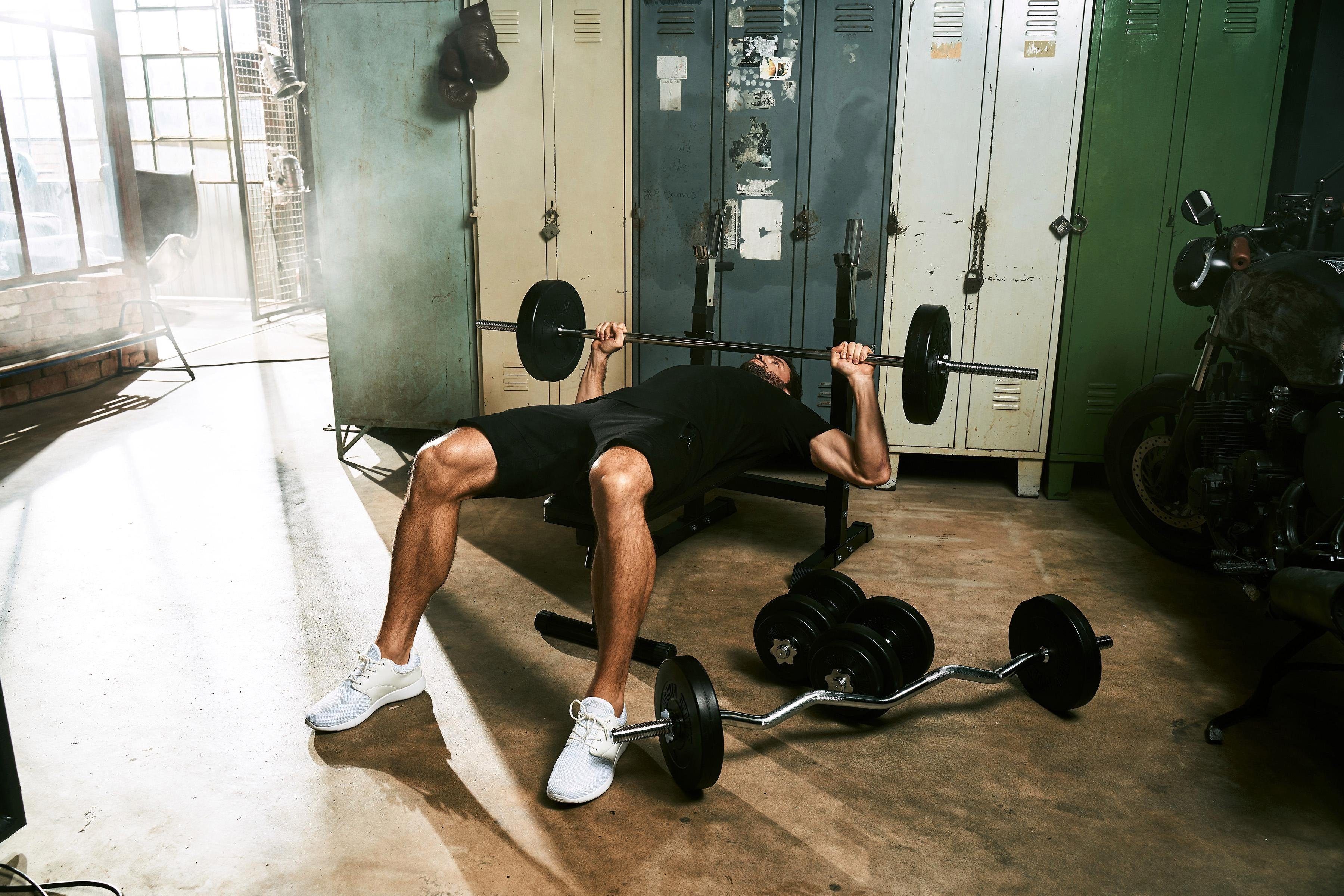 GORILLA SPORTS Hantelscheiben Hantelscheibenset Kunststoff 30 kg - 2 x 5 - 2 x 10 kg, 30 kg, (4-tlg)