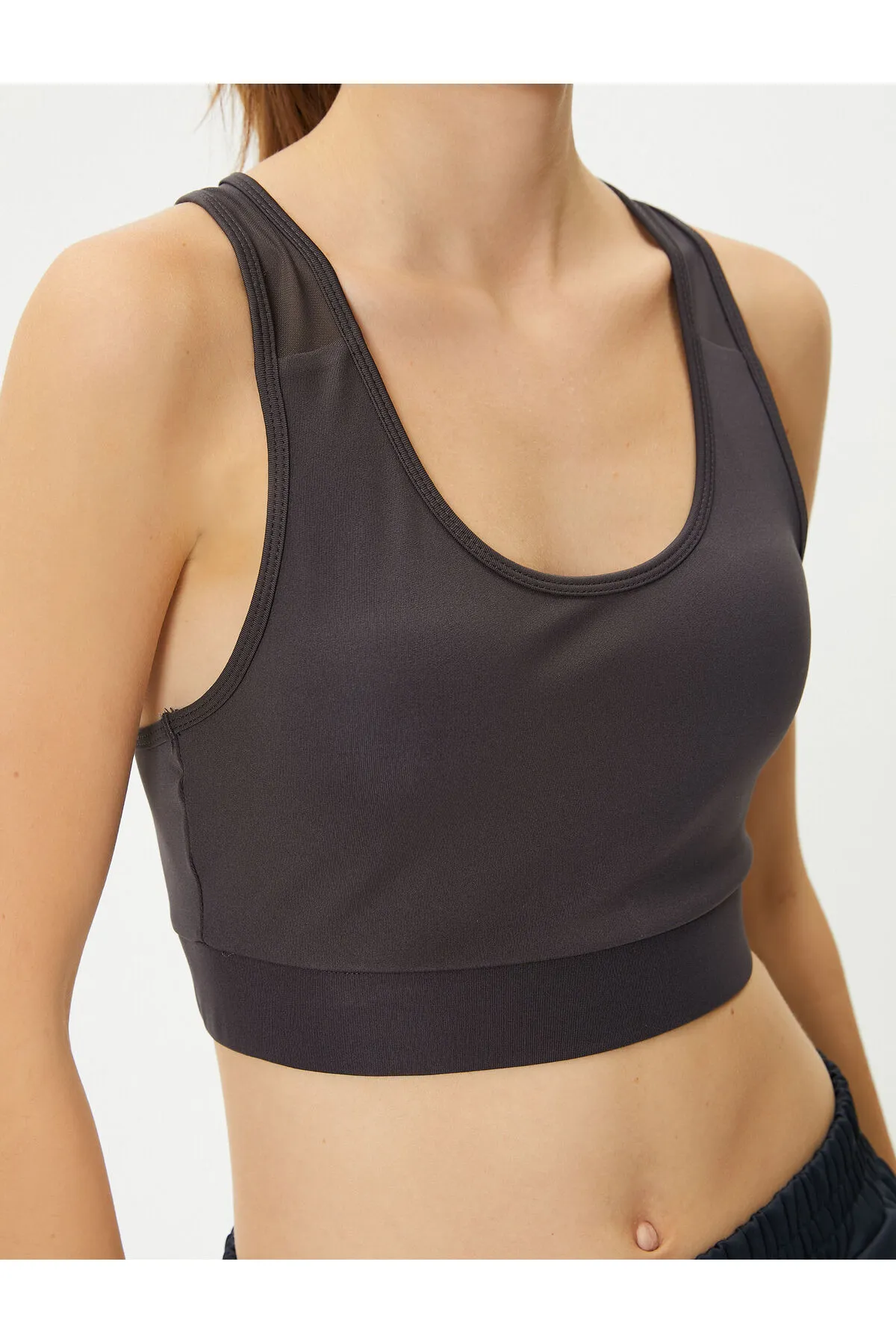 Koton  Slim-Fit-Sport-BH mit Tüllrücken und Taschendetail