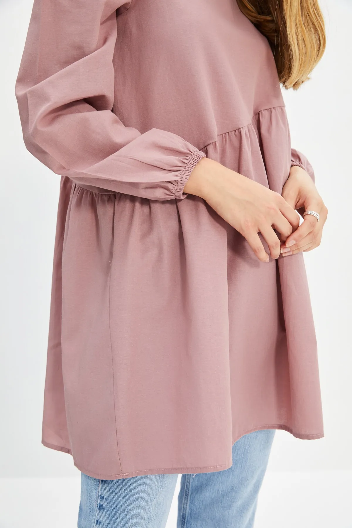 Trendyol Modest  Gewebte Tunika mit Rundhalsausschnitt und Kordelzug, Dried Rose TCTAW22UK0051