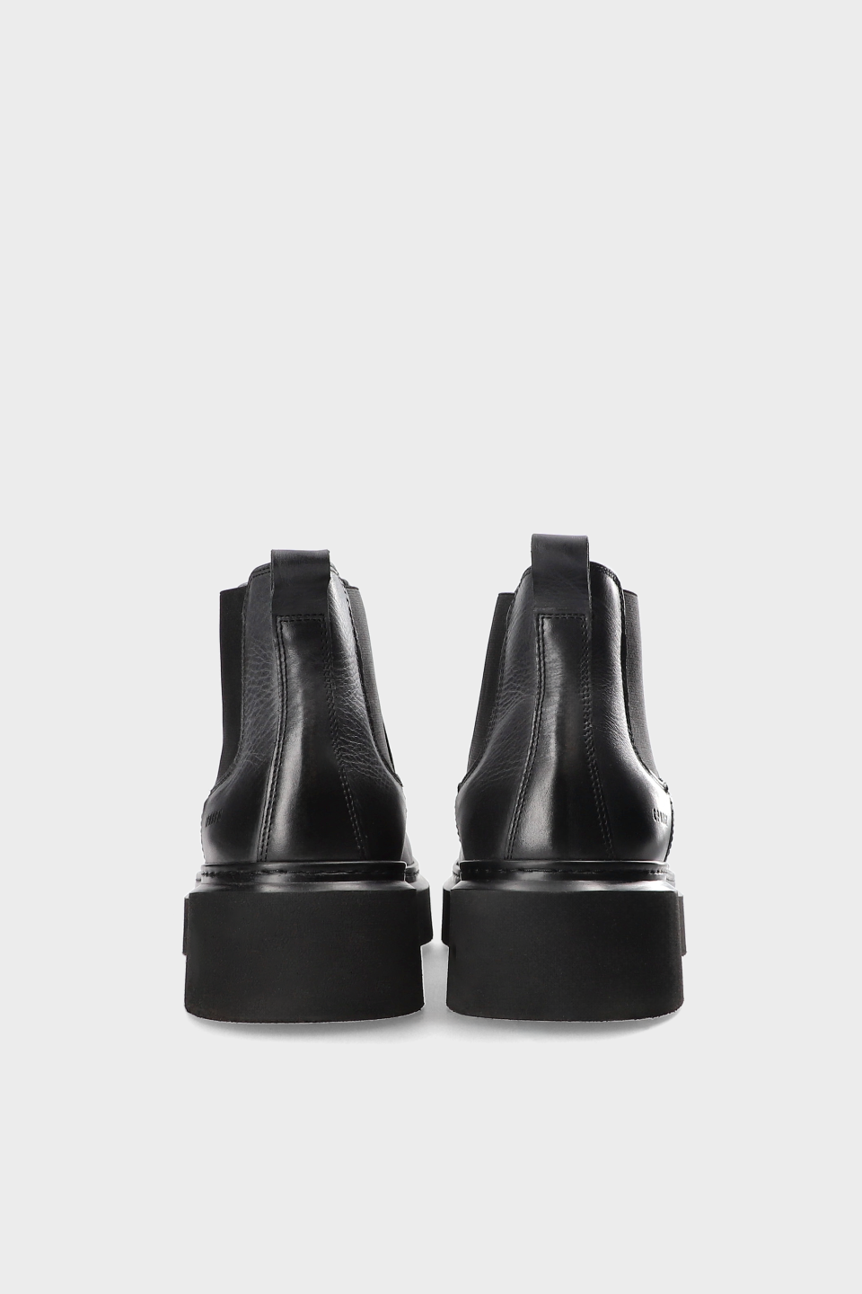 CPH520M waxed vitello black