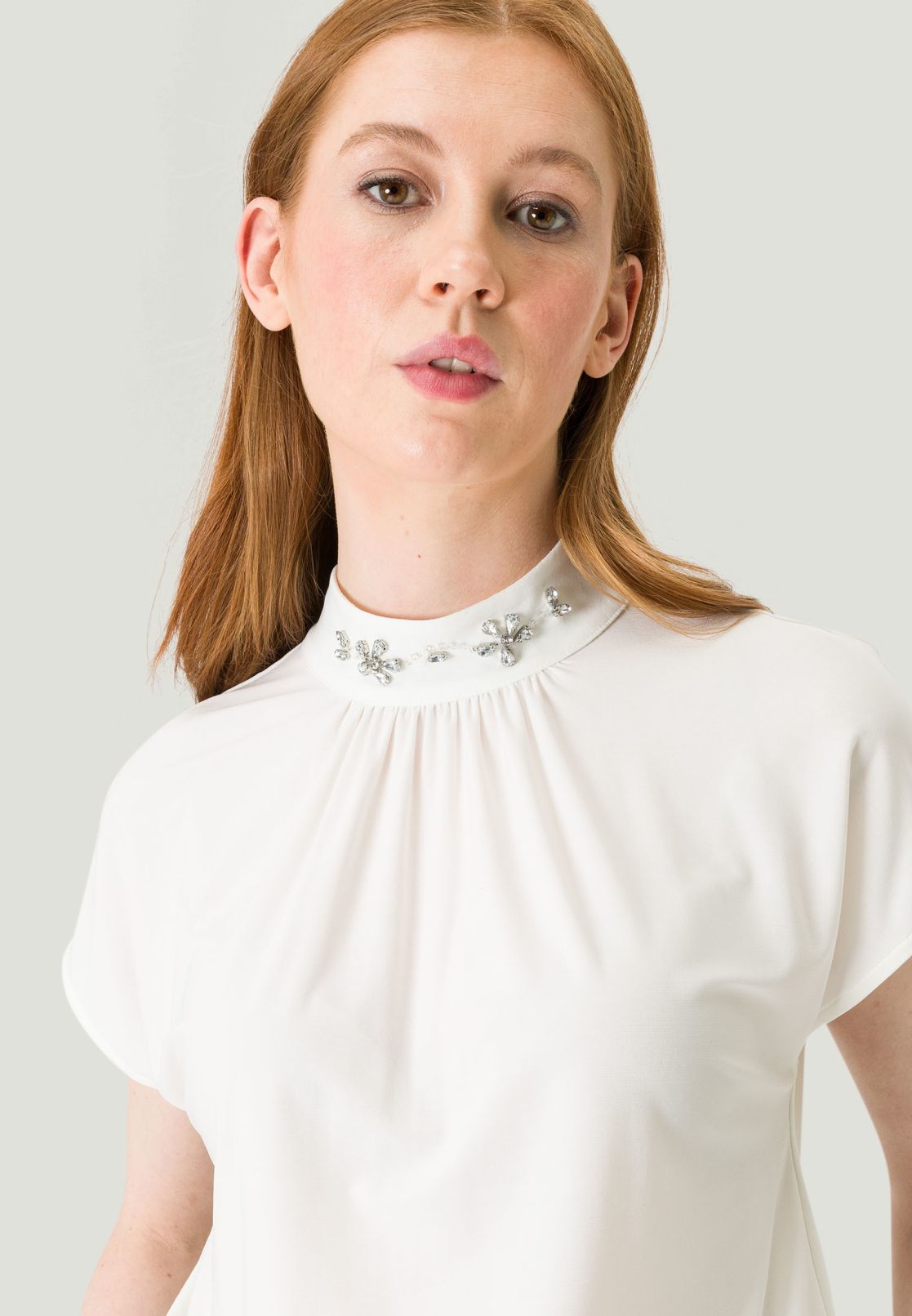 Blusenshirt kurzarm mit Strass Detail