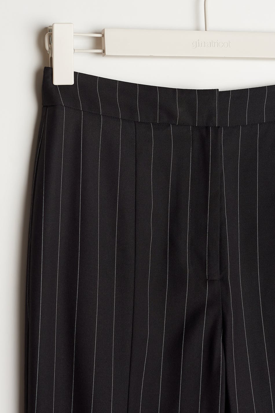 Kim front slit trousers
