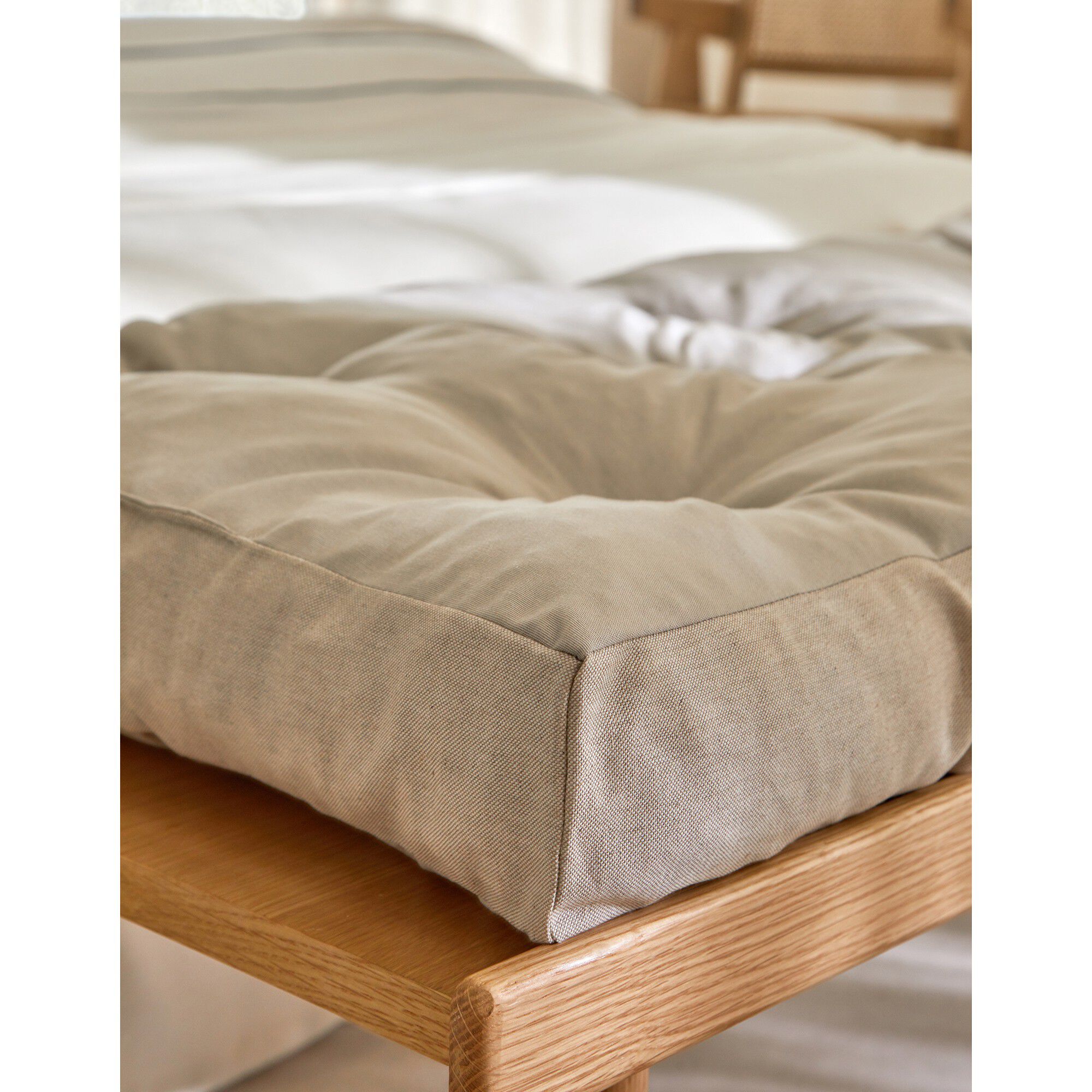 Long coussin de sol, collection 