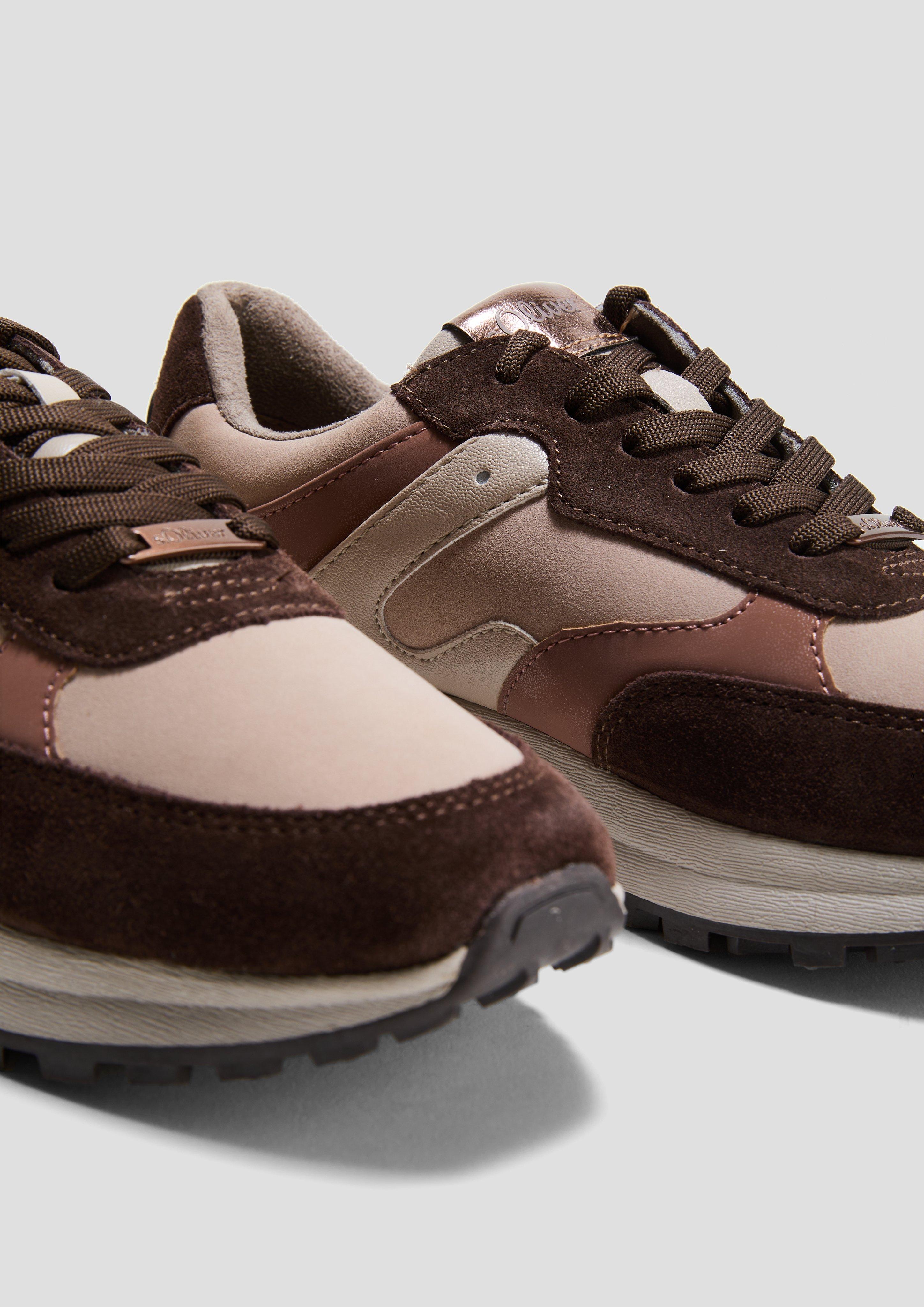 Sneaker mit Kontrast-Details  6008275-339