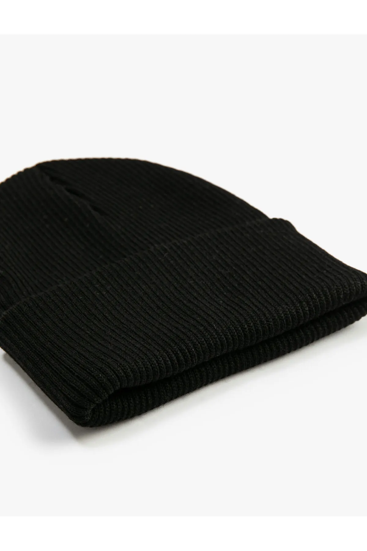 Koton  Elastische gestrickte Basic-Baskenmütze