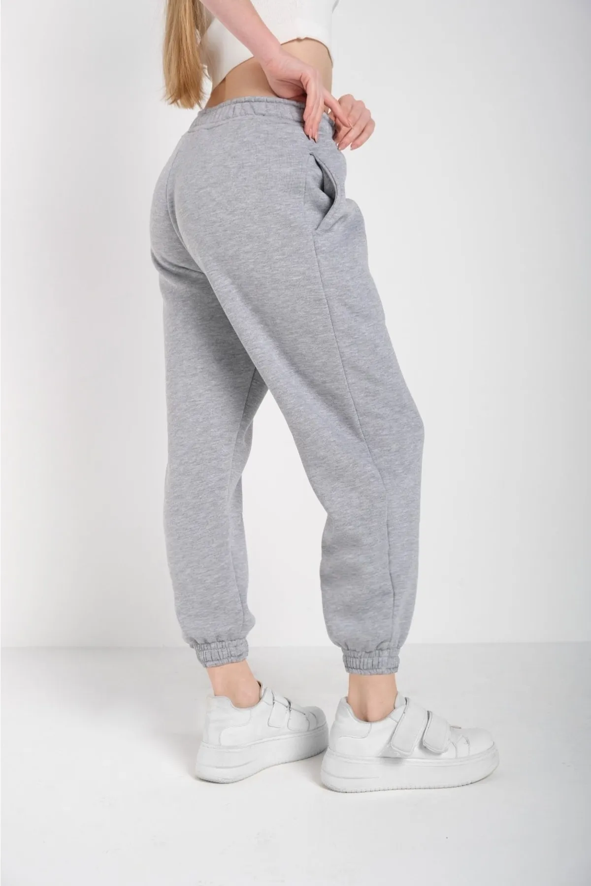 MODAGEN  Graue, einfarbige, elastische Oversize-Jogginghose für Damen