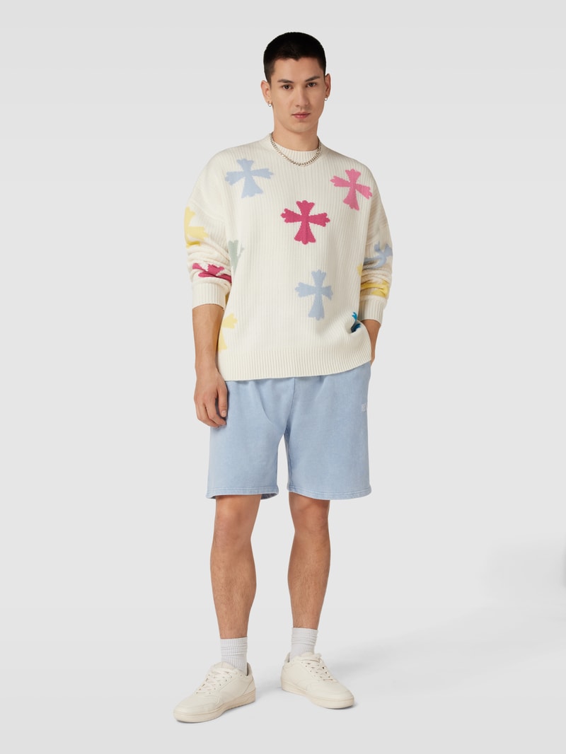 Sweatshorts mit französischen Eingrifftaschen in hellblau