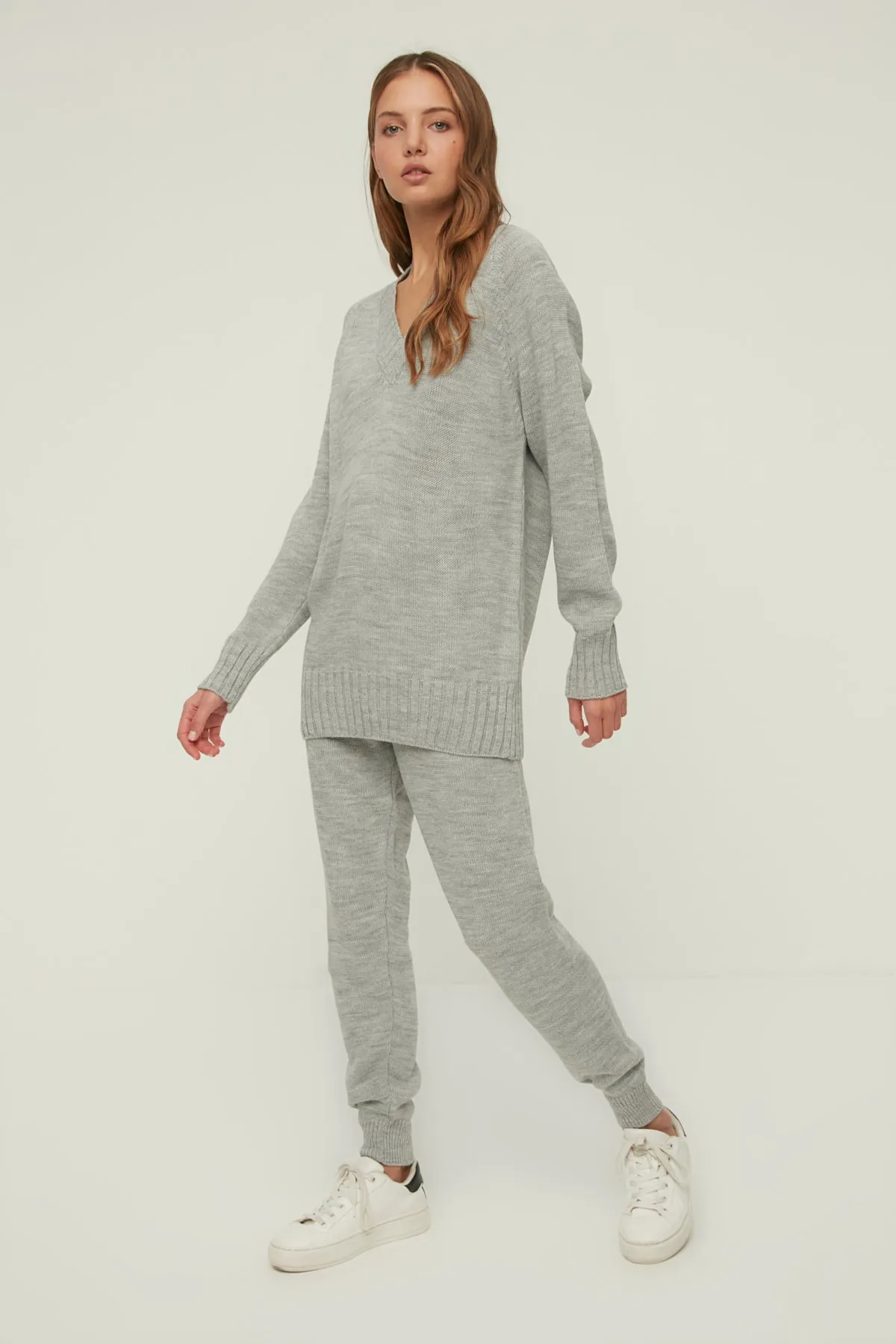 Trendyol Collection  Graues Strickoberteil-Set THMAW22AU0493