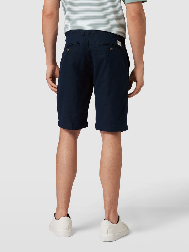 Chino-Shorts mit französischen Eingrifftaschen in marineblau
