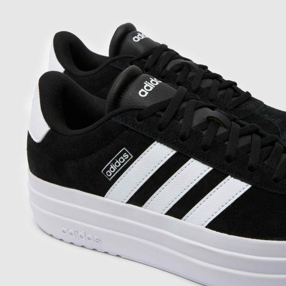 adidas vl court bold träningsskor i svart och vitt