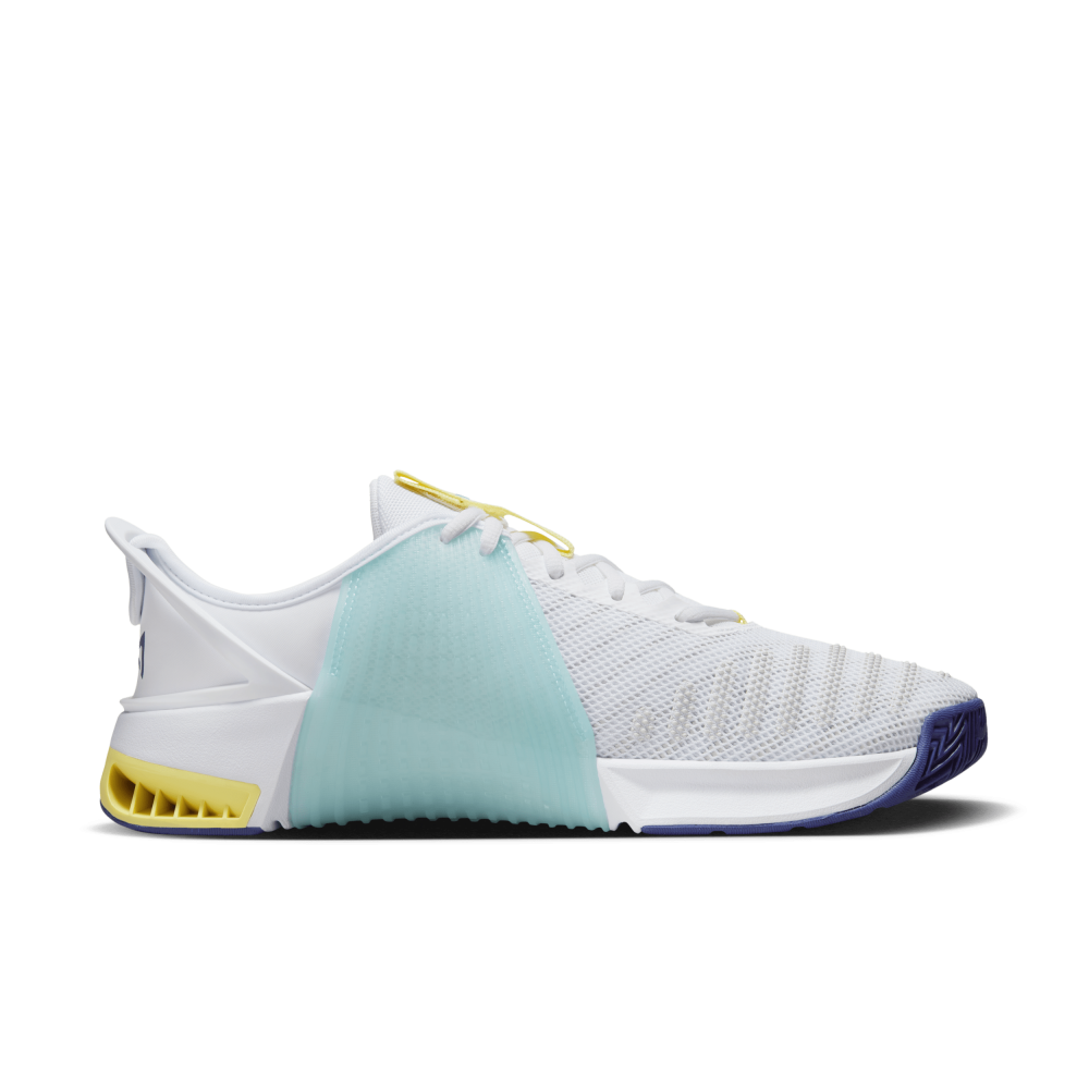 Nike Metcon 9 EasyOn Workout DZ2615-102 / weiss