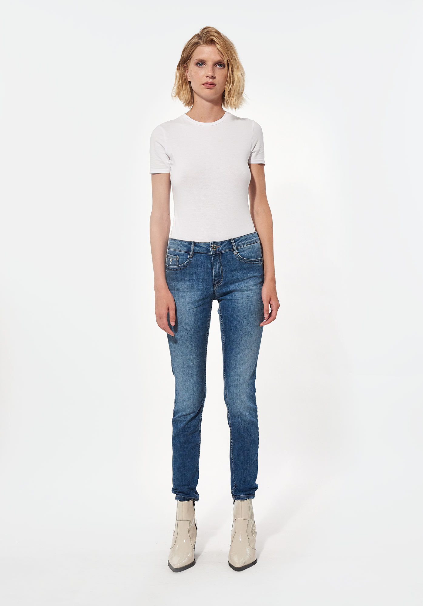 LEAWE  Jean slim Femme