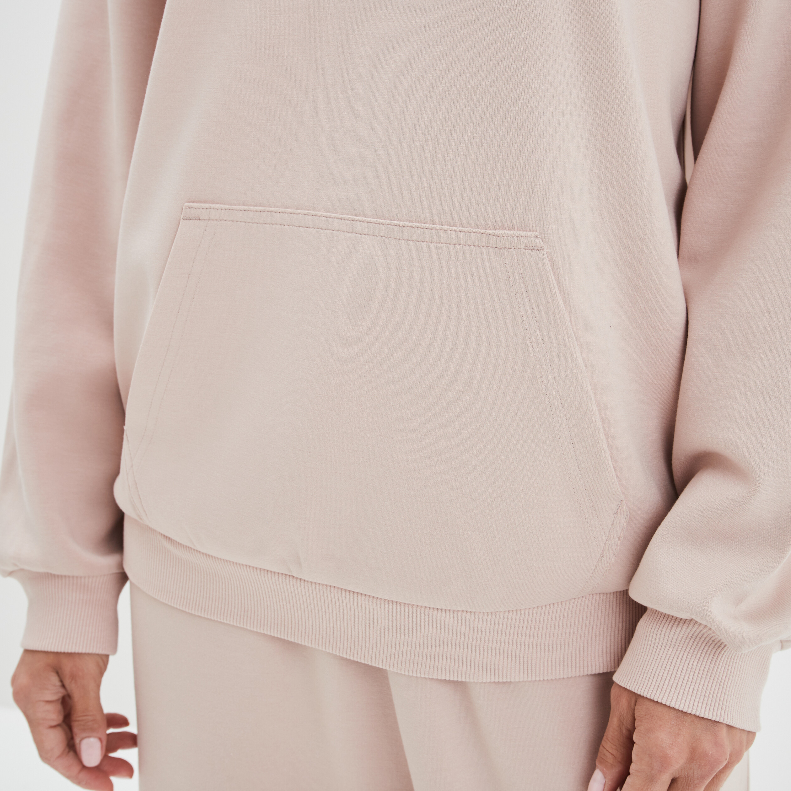 Haut de pyjama sweat col rond 1 poche taupe femme | La Halle