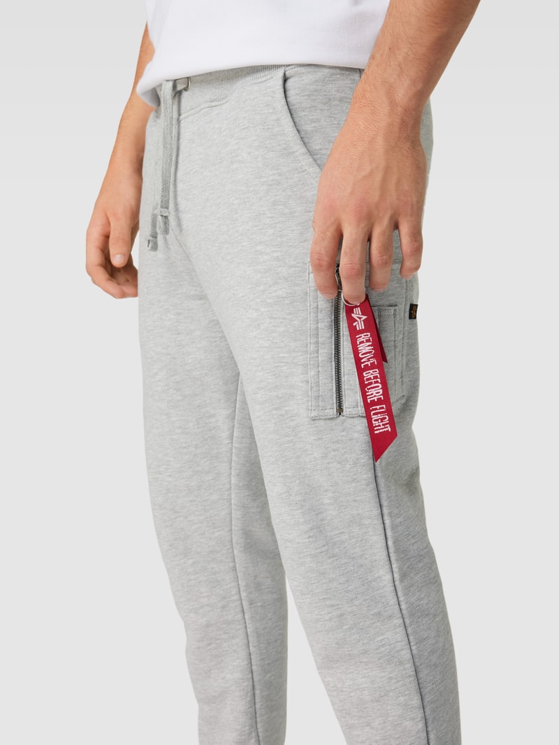 Sweatpants mit Label-Applikation Modell 'X-FIT' in hellgrau meliert