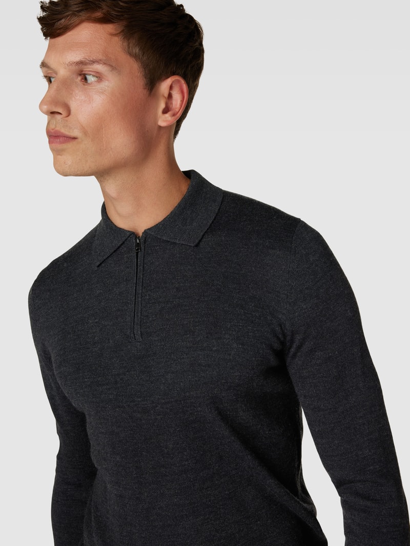 Strickpullover mit kurzem Reißverschluss in anthrazit meliert