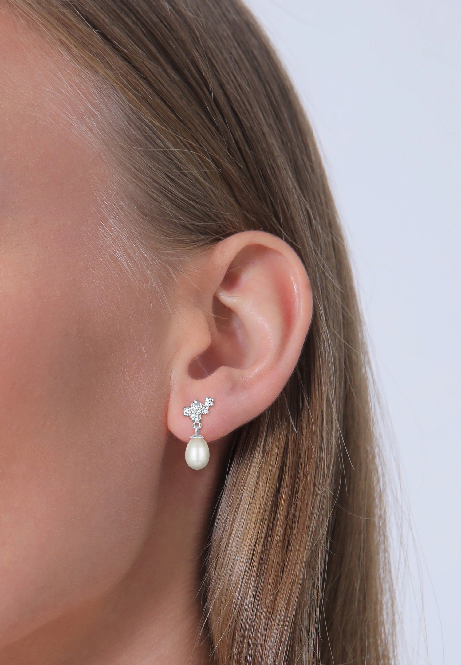 Elli DIAMONDS moteriškas elegantiškas auskarų pakabukas su kultivuotais gėlavandeniais perlais ir laboratorijoje šlifuotais deimantais (0,17 ct) iš 925 prabos sidabro
