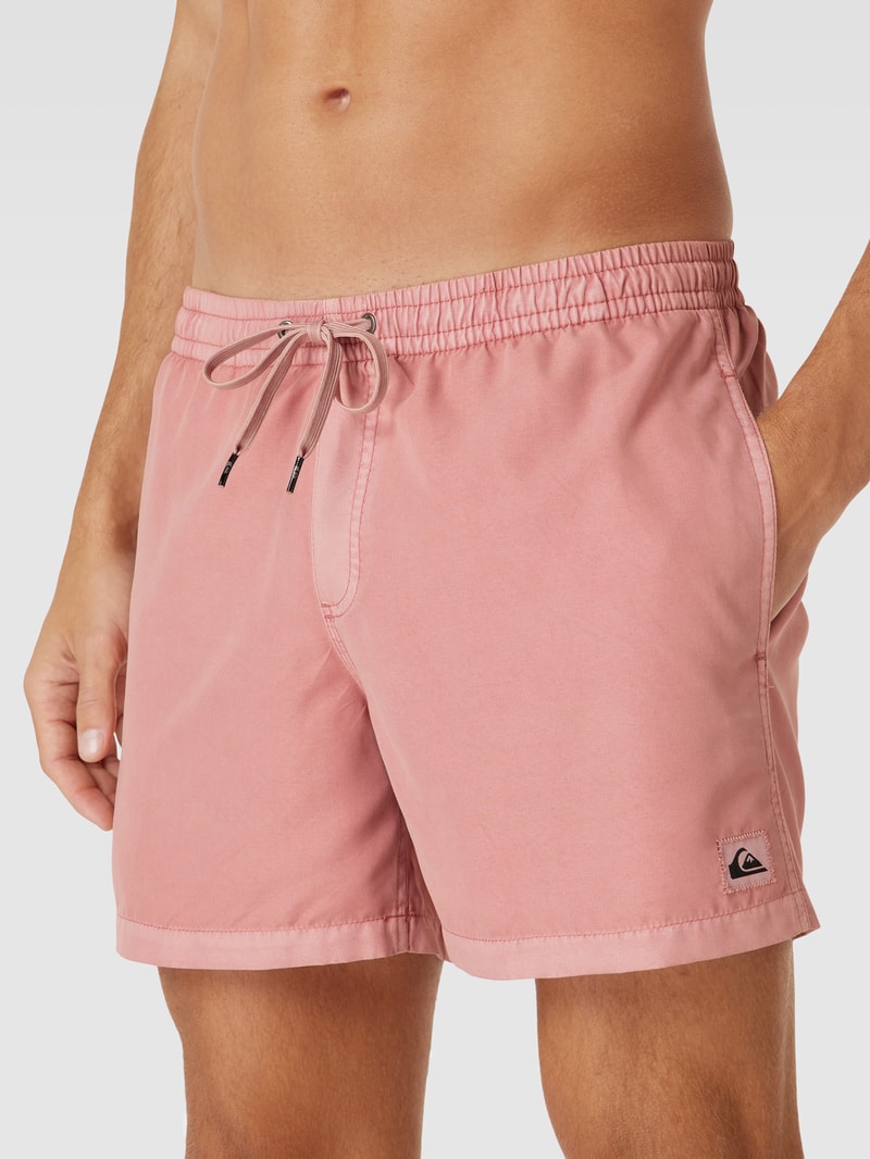 Badehose mit Label-Details Modell 'EVERYDAY SURF WASH' in koralle