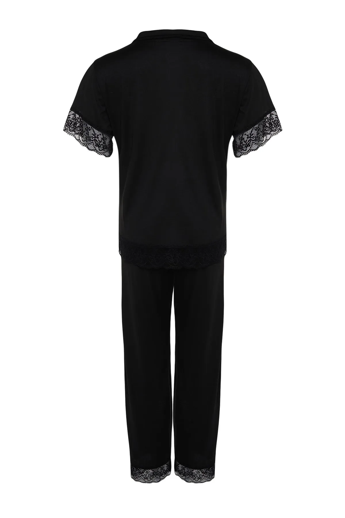 Trendyol Curve  Gestricktes Pyjama-Set aus schwarzer Spitze TBSSS22PT0623