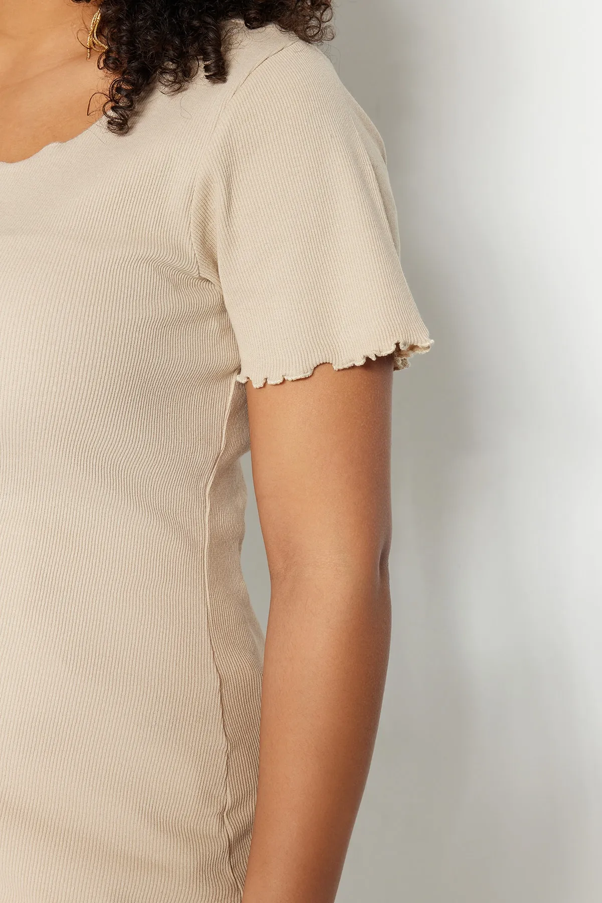 Trendyol Curve  Stone Corded U-Neck Strick-T-Shirt TBBSS23BF00010