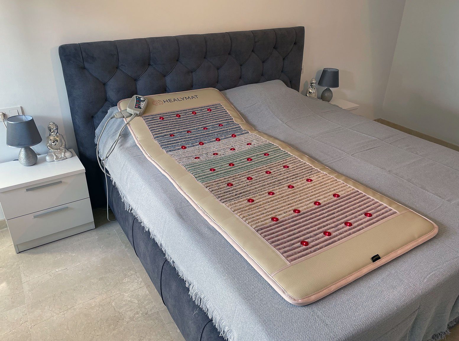 Healymat Yogamatte Kristallmatte Slim, Infrarotwärme, Magnetfeldtherapie, negative Ionen (Biophoton Lichttherapie, Negative Ionen, Chakra Heilsteine, optimiert Heilungsprozesse, fördert die Durchblutung), verbessert den Schlaf, entgiftet den Körper,