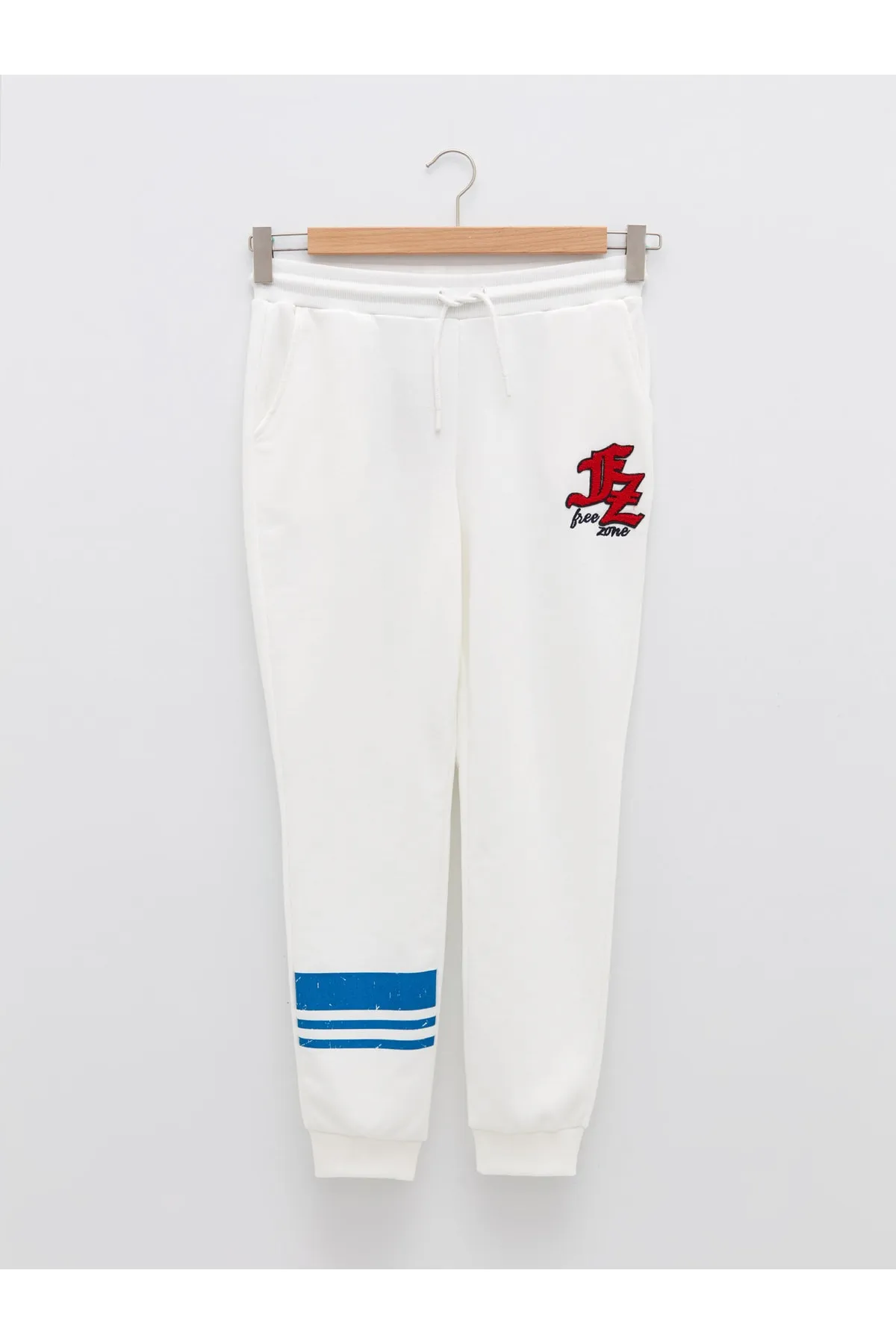 LC Waikiki  Jogginghose für Damen mit elastischem Bund und aufgedrucktem Taschendetail