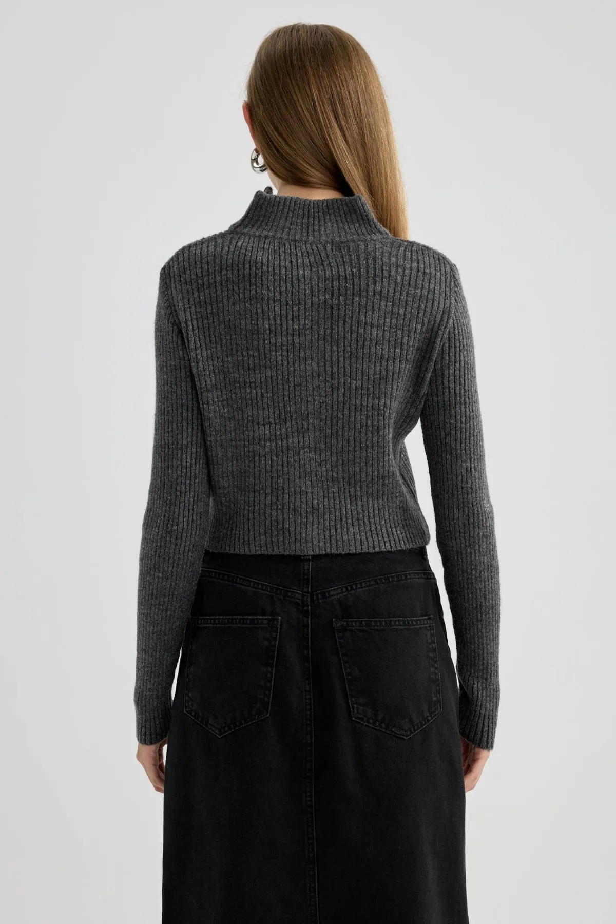 DeFacto  Slim-Fit-Strickjacke mit hohem Kragen und Reißverschluss