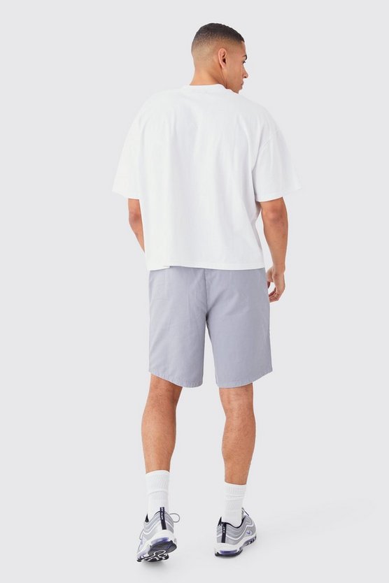 Lockere graue Shorts
