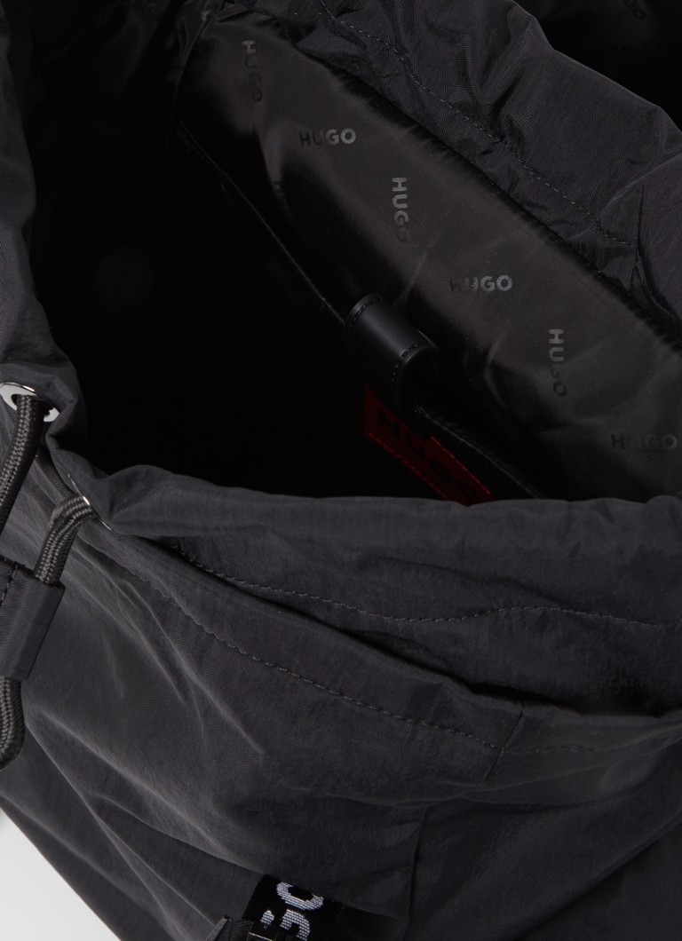Batoh HUGO BOSS Luka s přihrádkou na 12palcový notebook