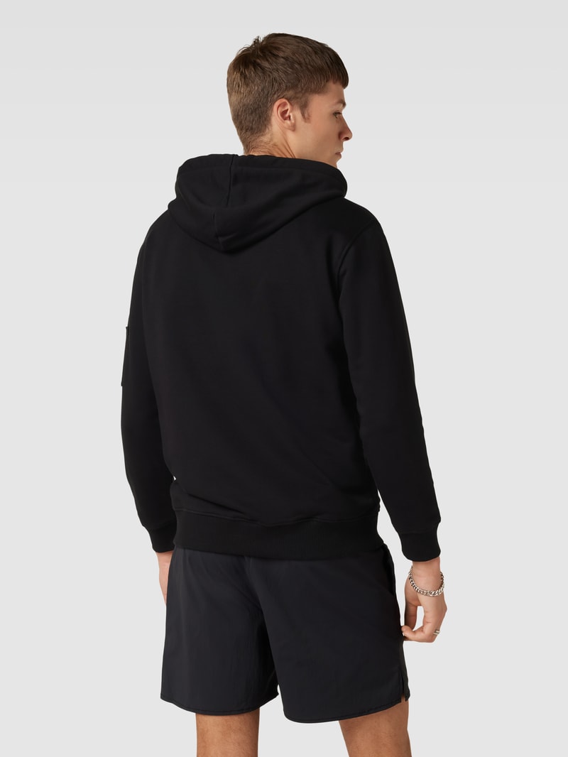 Hoodie mit Label-Applikation Modell 'X-FIT' in schwarz