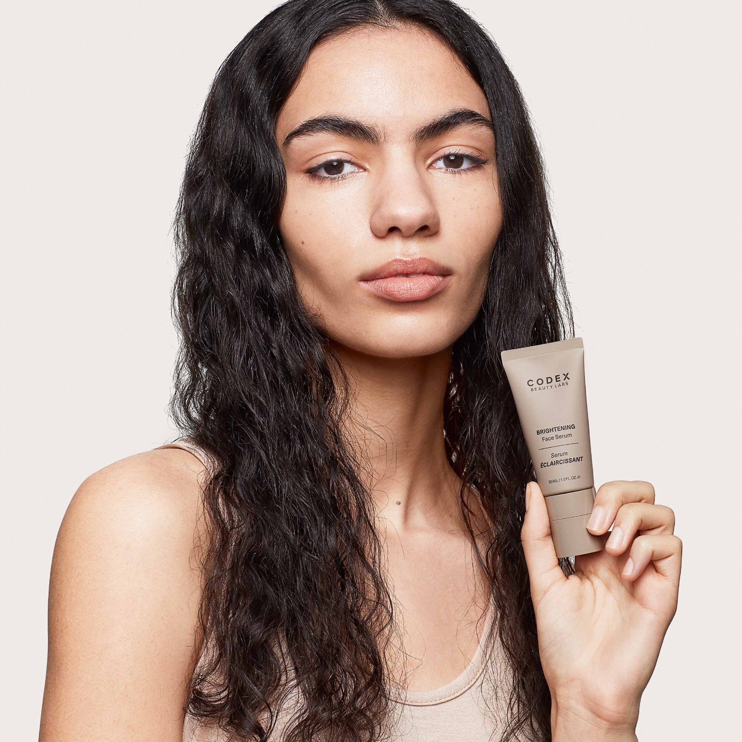 Codex Beauty Labs Rozjaśniające serum do twarzy