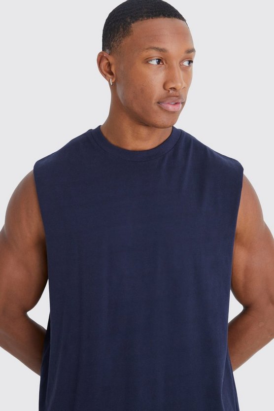 Basic Tanktop mit weiten Armlöchern