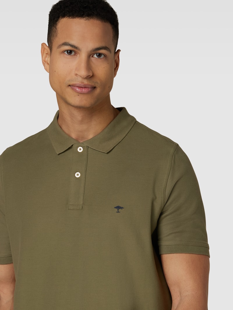 Poloshirt mit Logo-Stitching in olivgrün