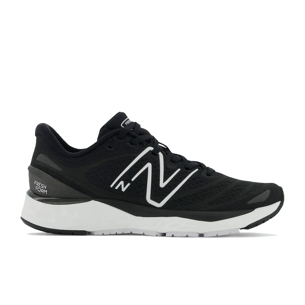 New Balance Fresh Foam Solvi v4 WSOLVBW4 / schwarz