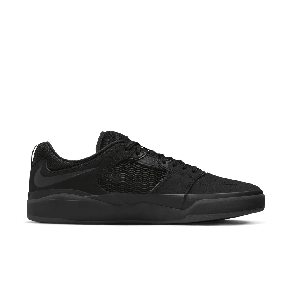 Nike Ishod Premium Wair SB DZ5648-001 / schwarz