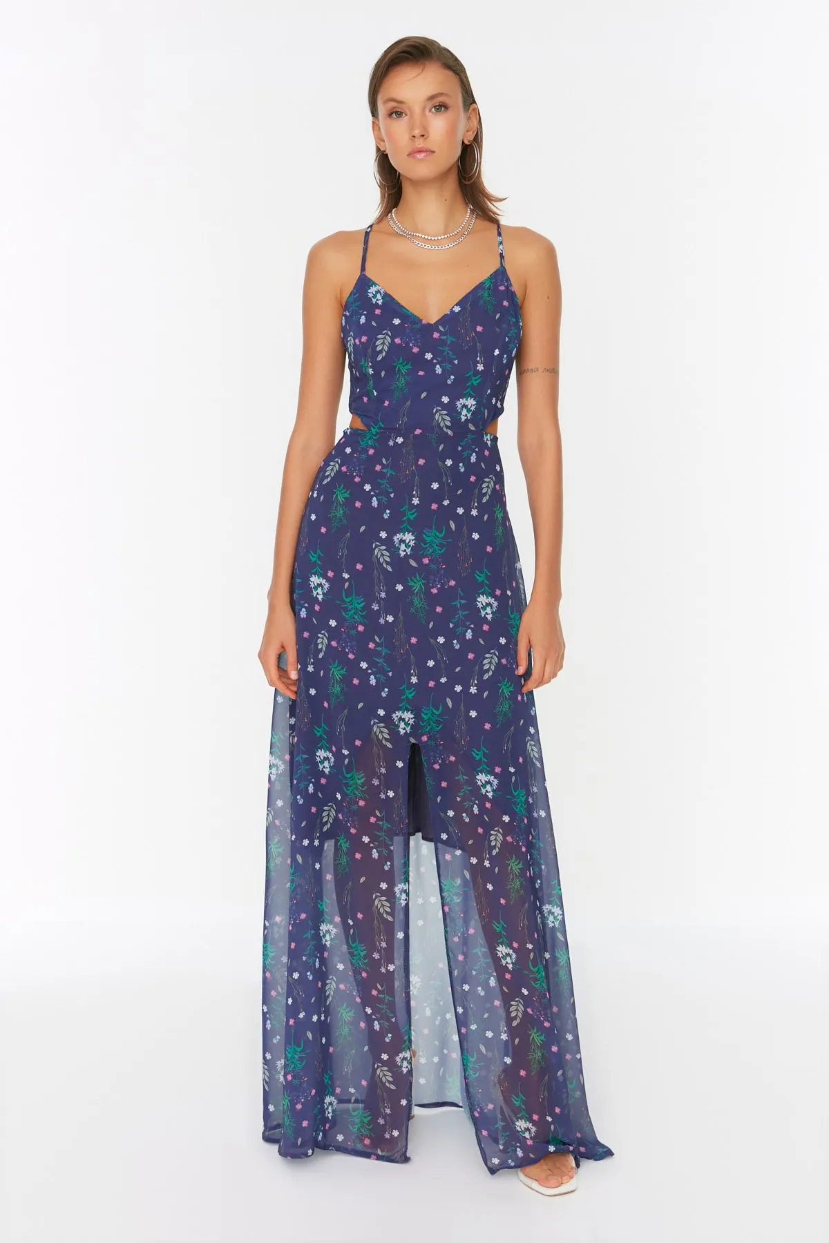 Trendyol Collection  Marineblaues, geschlitztes, detailliertes Webkleid TWOSS20EL1270