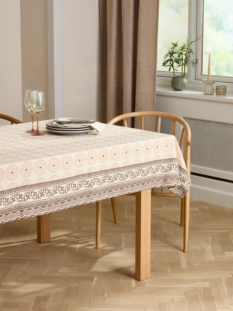 BRUNMYRAK Duk BRUNMYRAK 140x240 latte/brun
