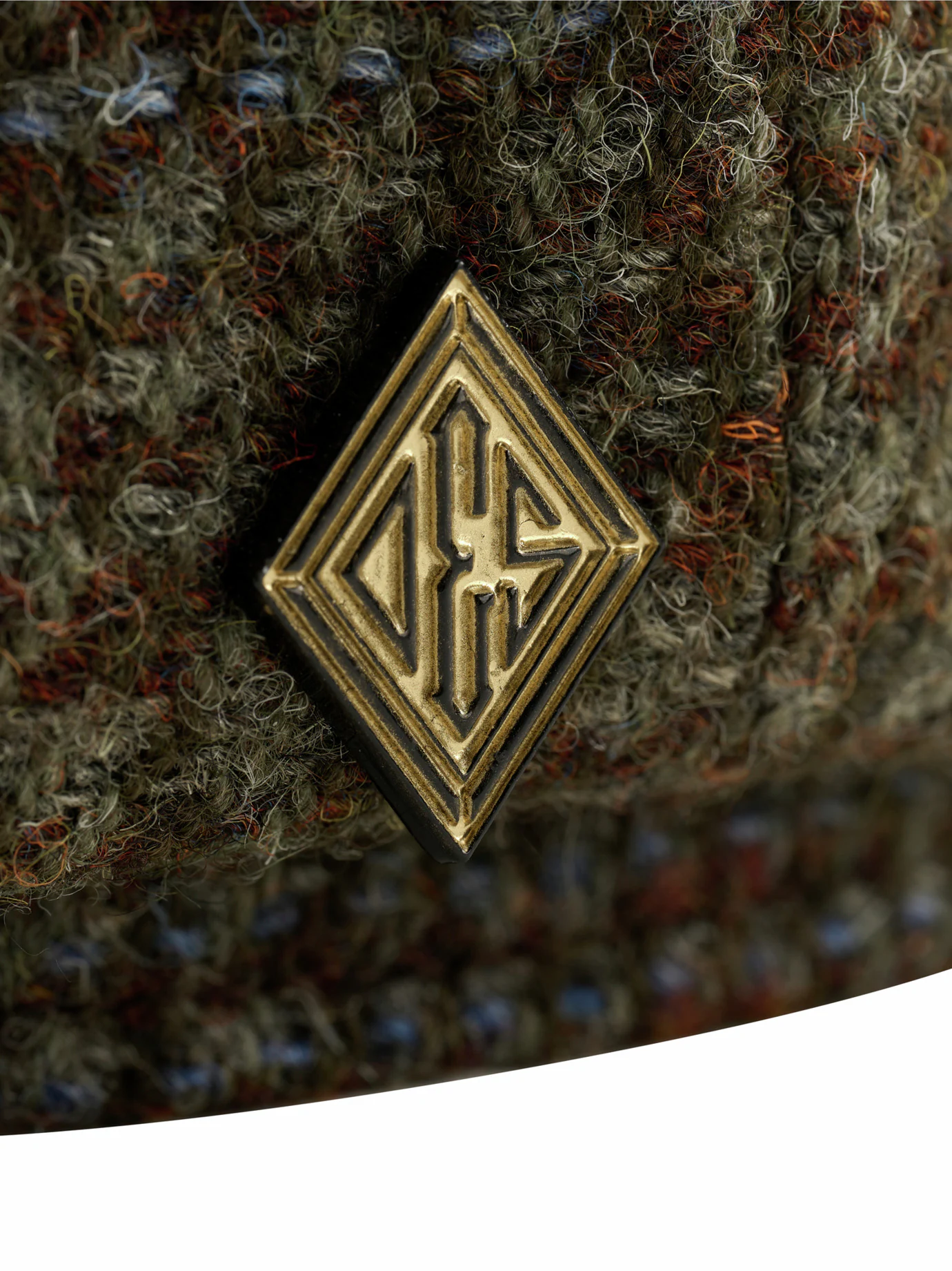 Newsboy Cap Cliffs