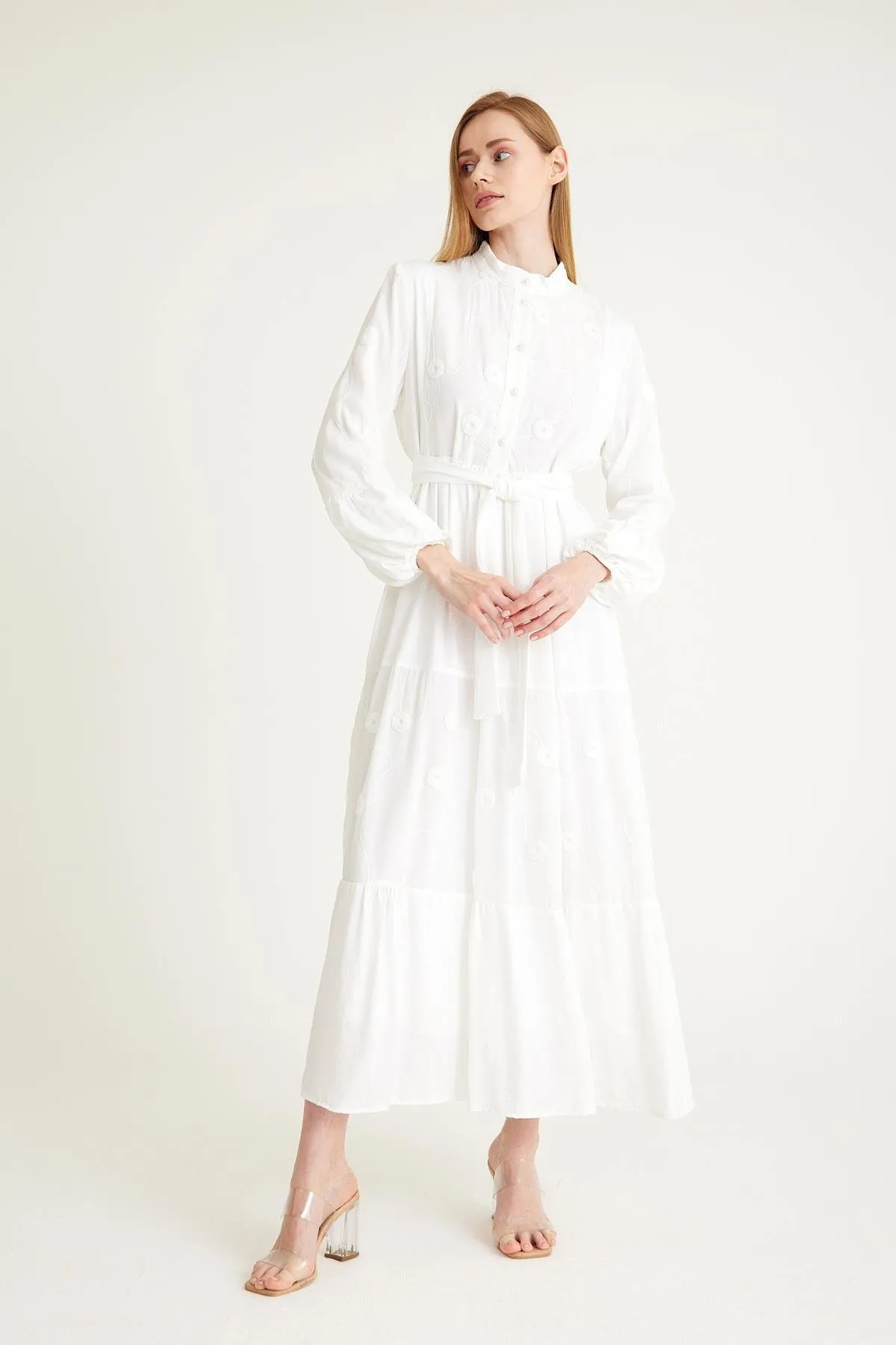 Olcay  Weißes gemustertes Kleid mit gerafften Ärmeln - 9231-EY