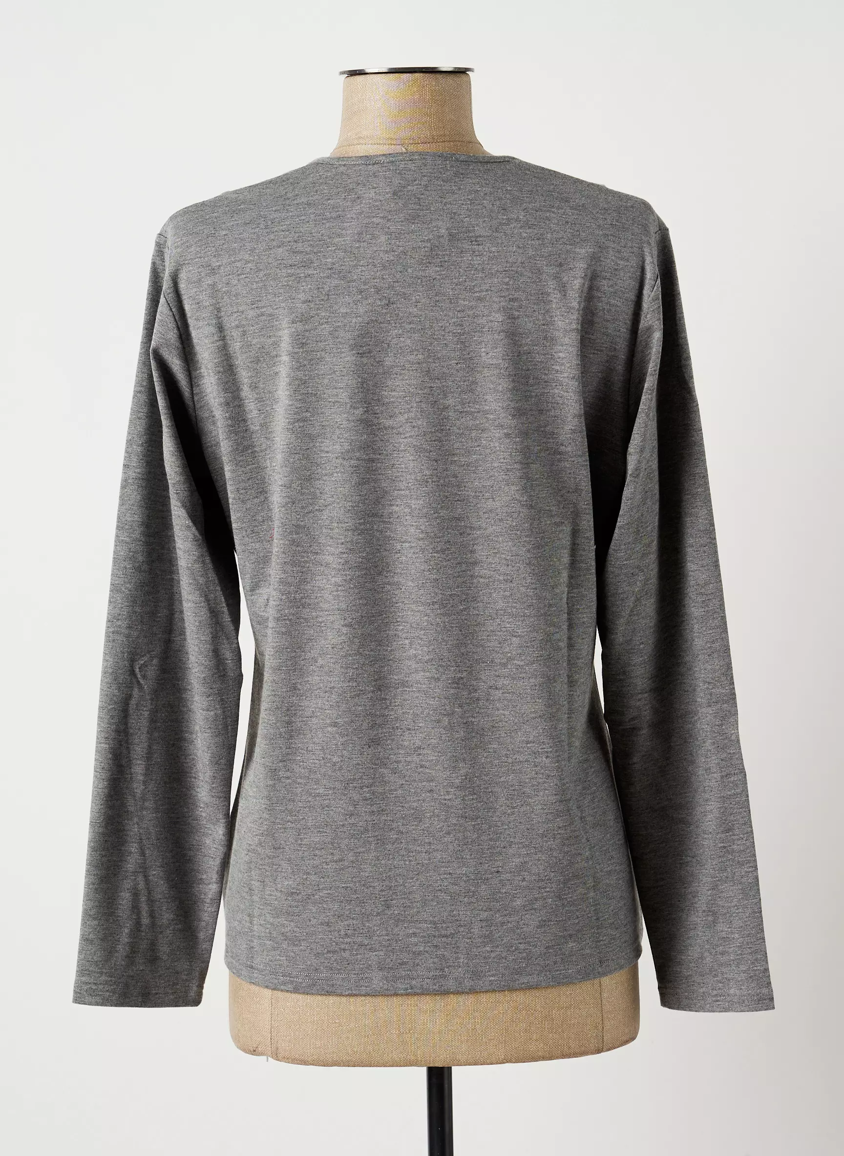 Guy Dubouis Tshirts Femme couleur gris