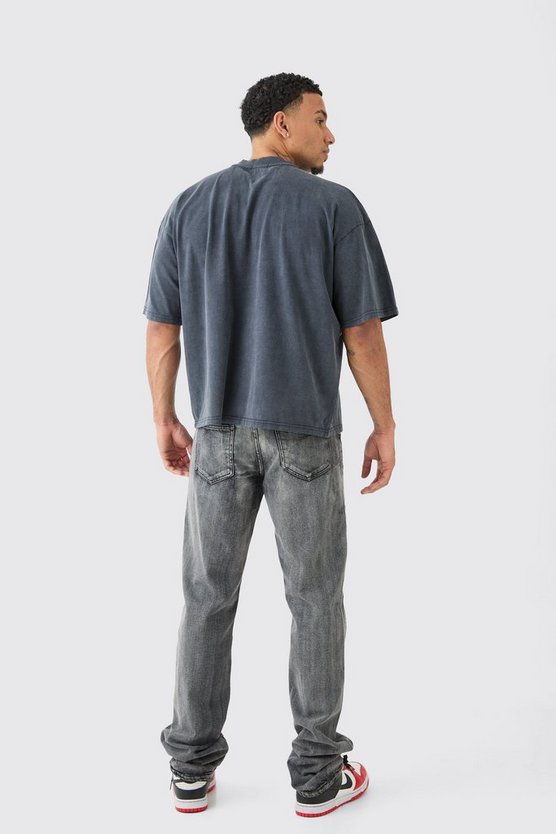 Kastiges Oversize T-Shirt mit Acid-Waschung